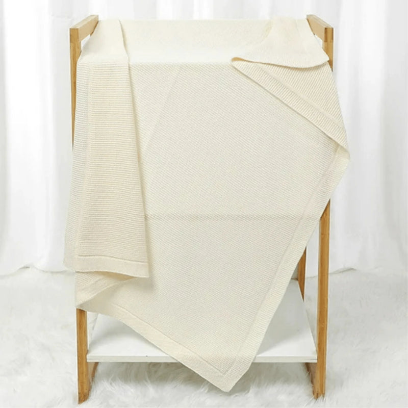 KINHOA CuddleKnit™ Blanket
