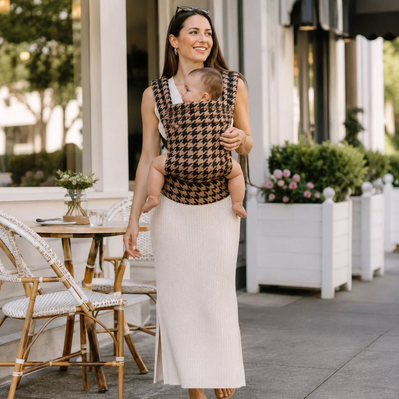KINHOA BabyCarrier™  - Brown Houndstooth